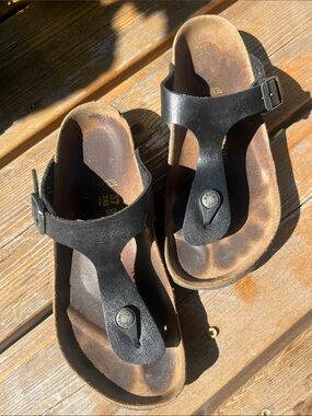 Birkenstock Black Thong Sandals for Women